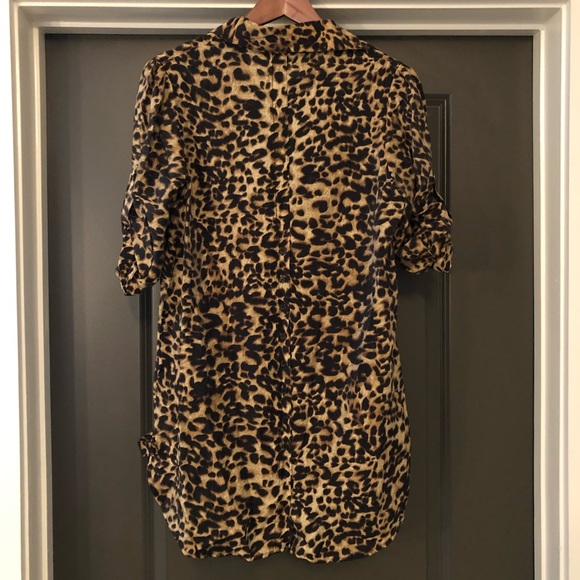 🌺 Body Central Women’s Shirt Size S Cheetah - Picture 7 of 8